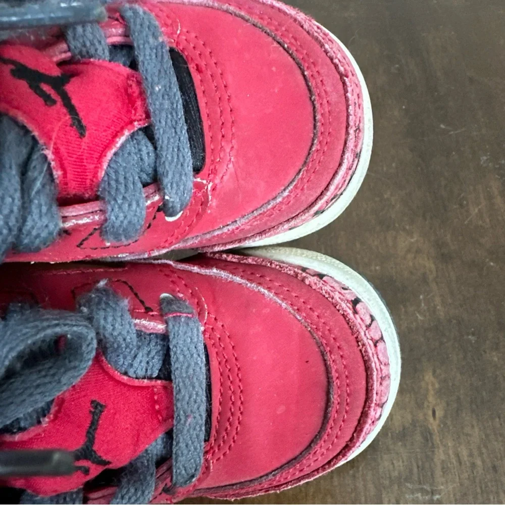 Nike Air Jordan Spizike Toddler‎ Red Black Grey 317701-601 Size 5C (Show Wear)
